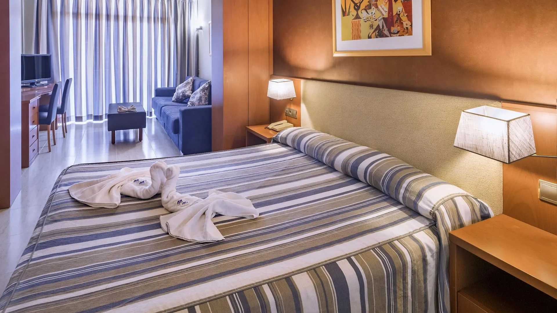 Hotel 4R Gran Regina Salou 4*,